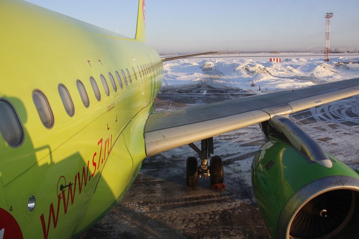 Самолет S7  вернулся в Новосибирск из-за сигнала о технеисправности