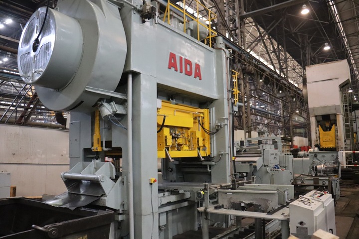 Модернизация линии штамповки на ЭЛСИБе: старая новая AIDA