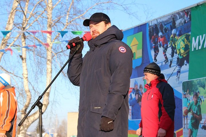 Новосибирские депутаты открыли Зимнюю спартакиаду в Мошково