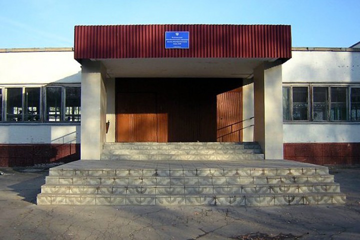 Массовые мероприятия в новосибирских школах ограничены из-за инфекции