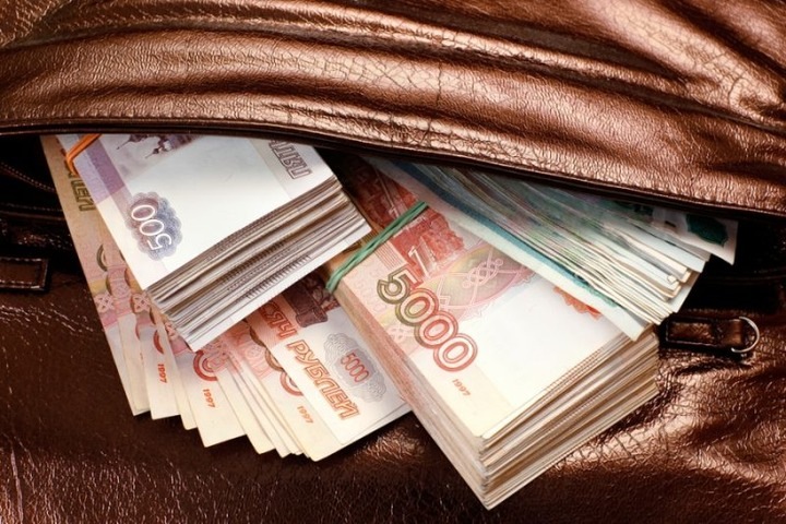 Красноярская пенсионерка получила более 24 млн рублей от незаконной банковской деятельности