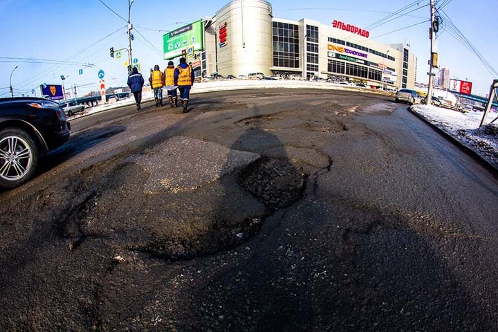 Депутаты заксобрания о состоянии дорог: «Если не будем ничего делать, мы Новосибирск потеряем»