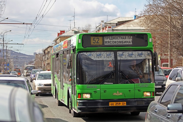Власти Красноярска сокращают число автобусов из-за резкого падения пассажиропотока