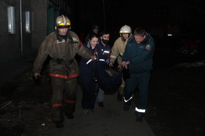 Уголовное дело завели после пожара в новосибирской пятиэтажке