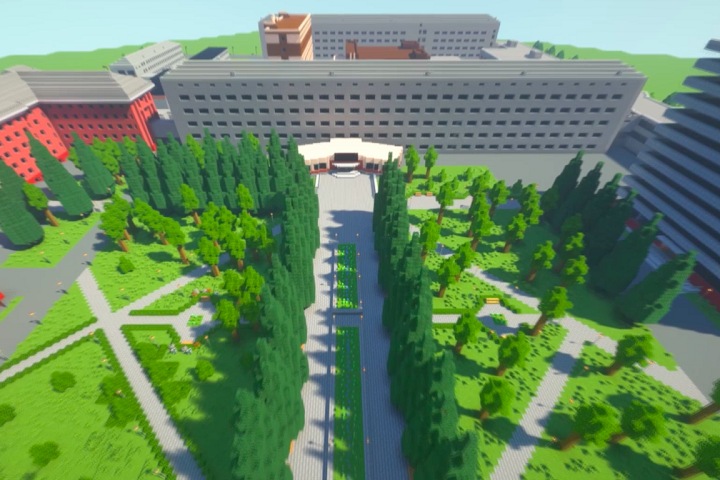 Новосибирские студенты построили копию вуза в игре Minecraft