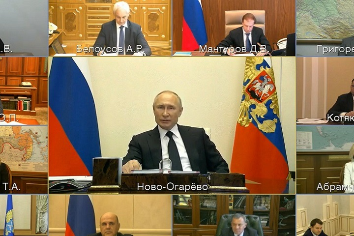 Путин пообещал российским регионам 200 млрд рублей