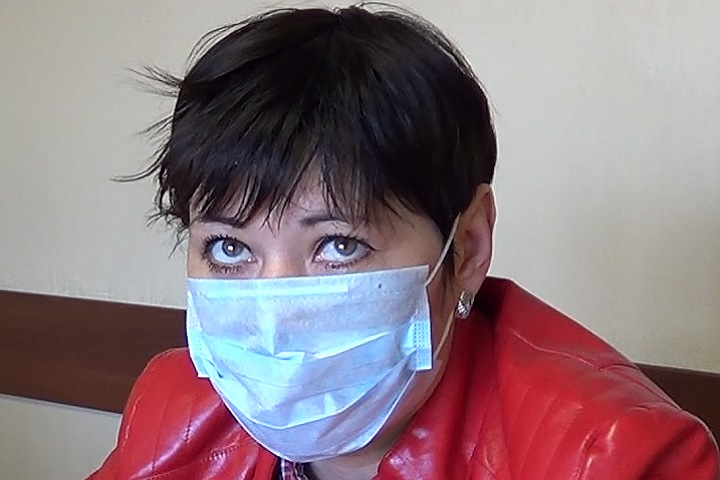 Жительницу Кузбасса обвинили в фейке о коронавирусе. Она написала об услышанном в автобусе разговоре