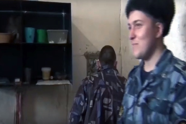 Новое видео издевательств над заключенными в кузбасском СИЗО