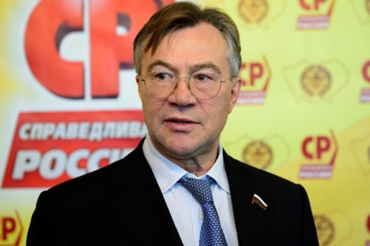 Алтайский депутат Госдумы перечислит зарплату медикам для борьбы с коронавирусом