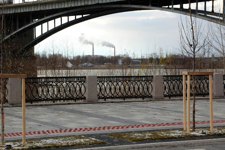 Набережную и парки закрывают для прогулок в Новосибирске