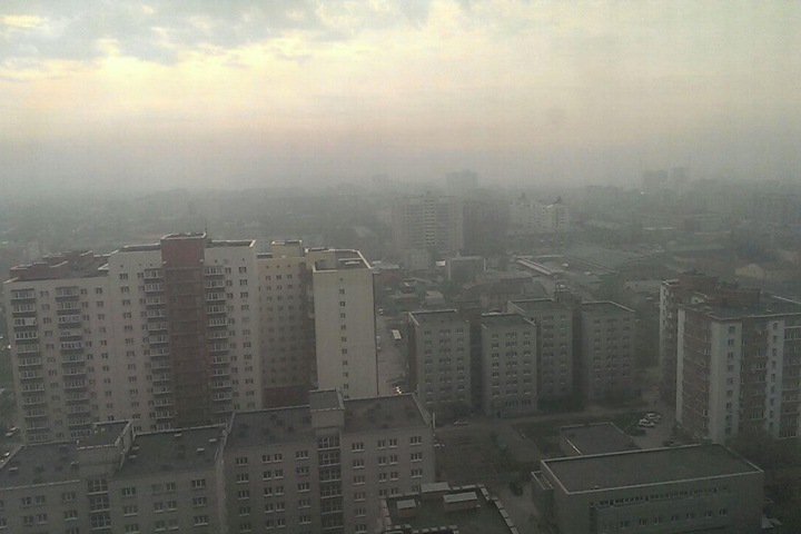 Запах гари накрыл окруженный пожарами Новосибирск