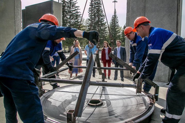 Новосибирский депутат рассказала о реставрации чащи Вечного огня