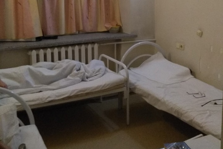 «Честная бедность»: опубликованы фото новосибирской больницы, принимающей пациентов с коронавирусом