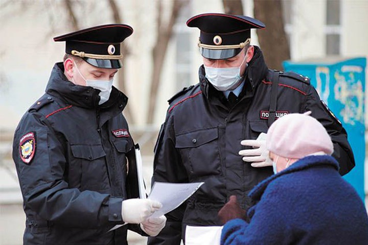 Депутат Госдумы считает необоснованным увольнение главы новосибирских участковых, требовавшей штрафовать людей за нахождение на улицах