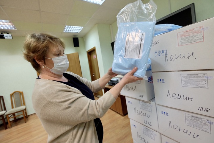 Более 30 сотрудников скорой помощи заразились коронавирусом в Новосибирске