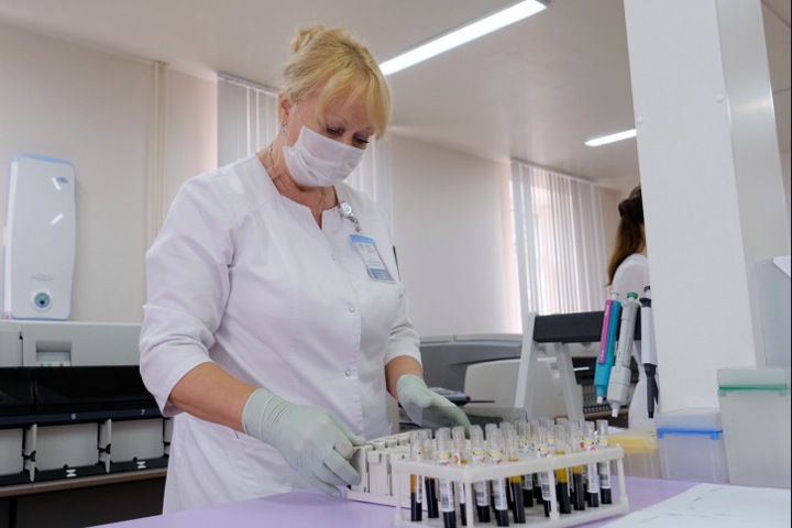 Рекордное число зараженных коронавирусом нашли в Новосибирске