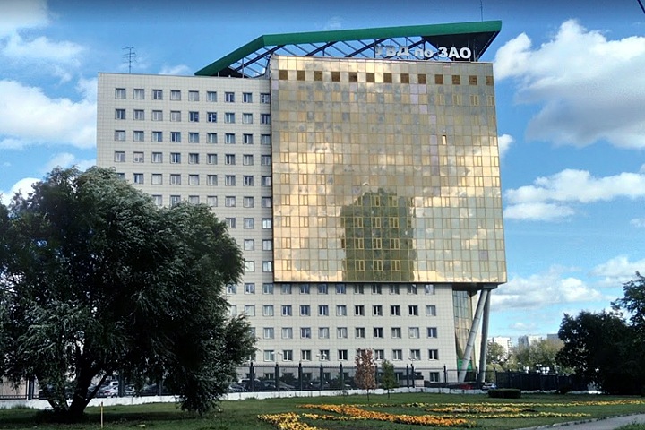 Сотрудников УВД по ЗАО Москвы заподозрили в фальсификации новосибирского дела. Следователь летала на отдых за счет его инициатора