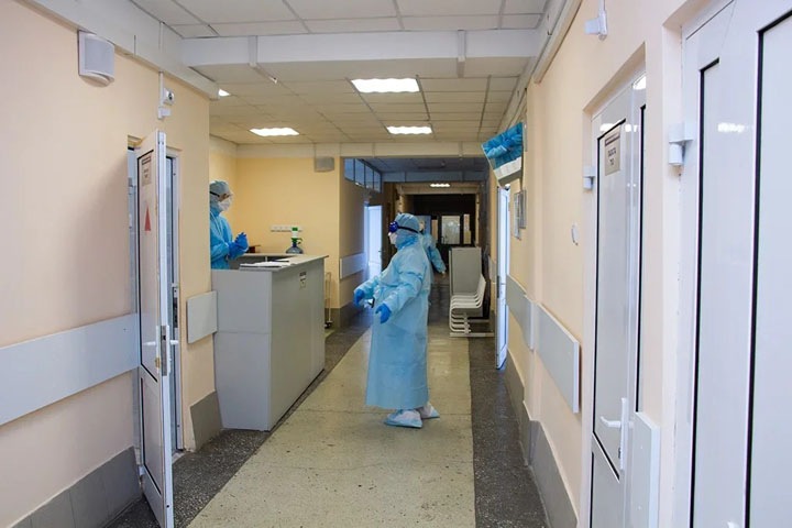 Рекордное количество случаев коронавируса подтверждено в Бурятии. Скончался 12-й пациент