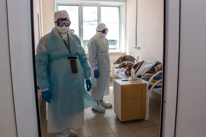 Крупнейший поставщик медизделий для новосибирских больниц в пандемию оказался связан с ветеранами ФСБ