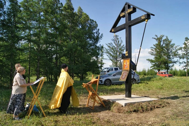 Старообрядцы Забайкалья установили поклонный крест в честь 400-летия со дня рождения протопопа Аввакума