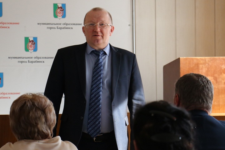 Мэр Барабинска объяснил использование юриста администрации в своем судебном процессе