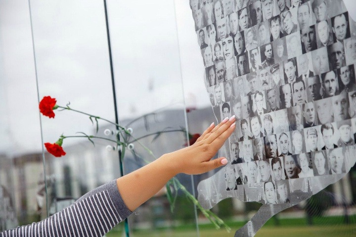 Новый мемориальный комплекс открыт в Кемерове в честь 75-летия Победы