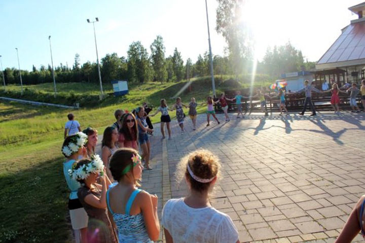 Детские лагеря снова закрывают в Кузбассе из-за коронавируса