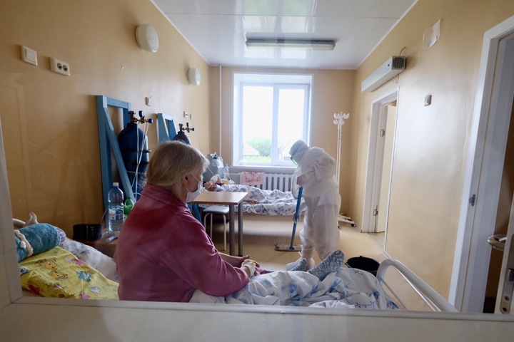 Коронавирус в Новосибирске: 255 умерли, почти 10 тыс. заболели