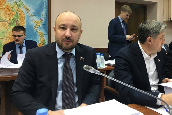 Депутат Госдумы призвал «объединиться» после запрета мэру Бодайбо идти на выборы губернатора