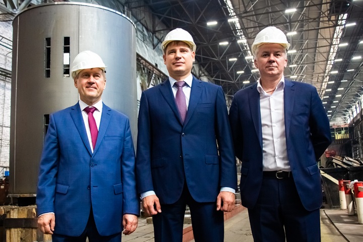 Мэр Новосибирска посетил с рабочим визитом завод ЭЛСИБ