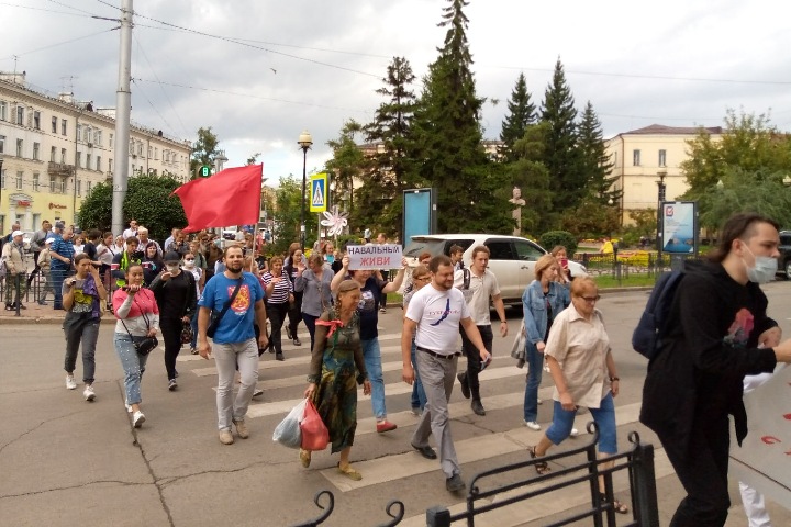 Иркутяне вышли на митинги против врио губернатора и за Хабаровск