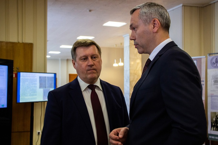 Новосибирское правительство решило «согласовывать» местное самоуправление