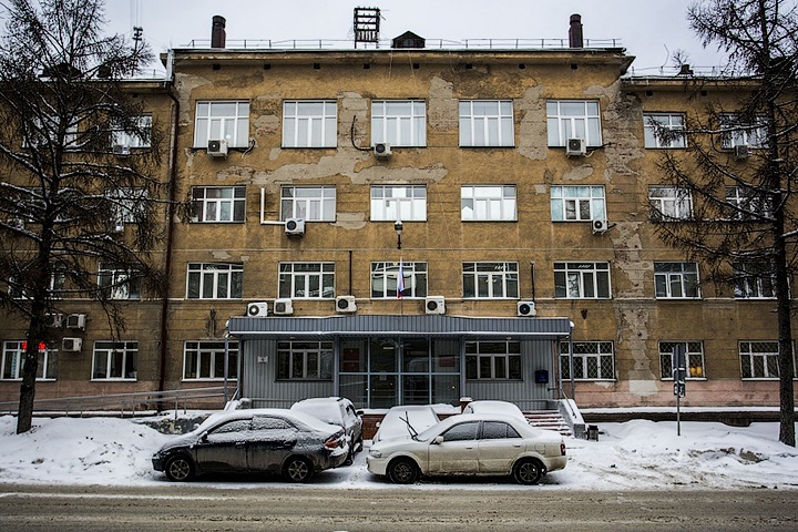 Новосибирский суд скопировал постановление за нарушение «масочного режима» из другого решения