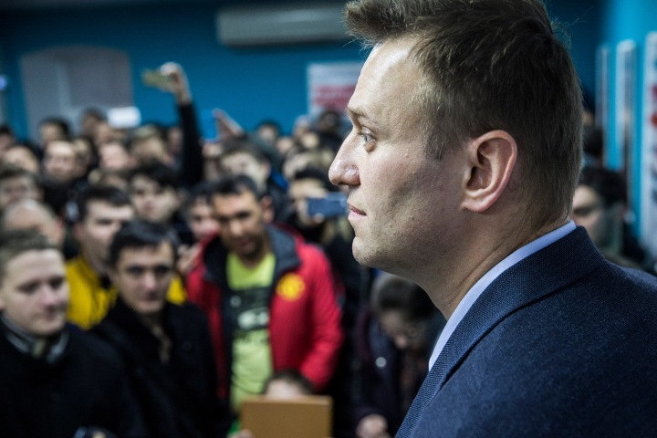 Следы вещества группы «Новичок» нашли в организме Навального