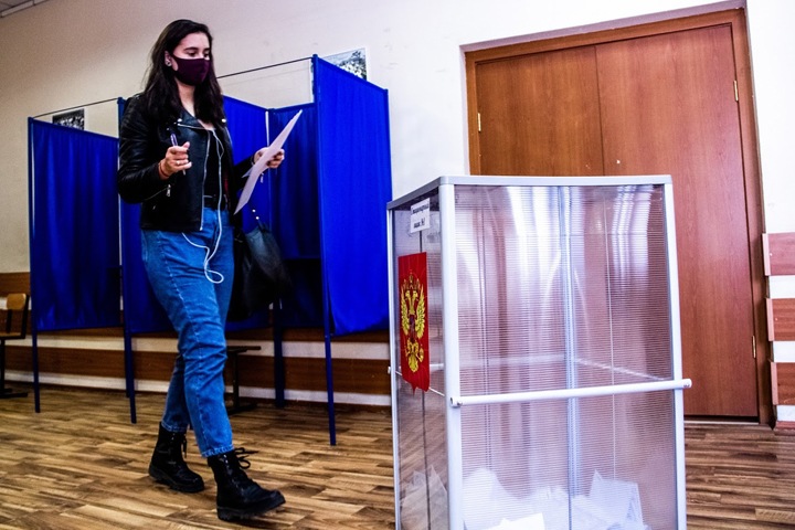Досрочное голосование в Сибири. Сейф-пакеты и палатки