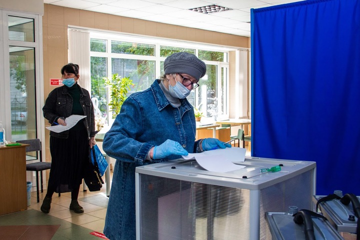 Около 3,5% новосибирцев проголосовали на выборах горсовета