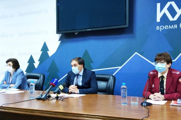 Роспотребнадзор не исключил возврата коронавирусных ограничений в Кузбассе