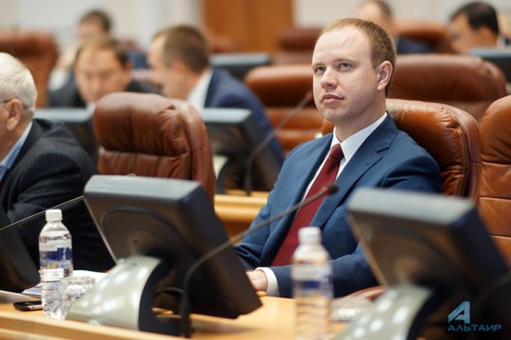 Сын иркутского экс-губернатора Левченко задержан по подозрению в мошенничестве