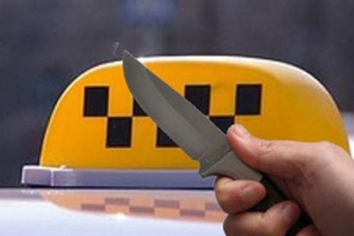 Новосибирский таксист ударил пассажира ножом в горло из-за спора об оплате