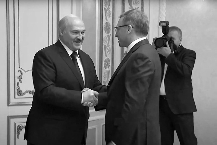 Омский губернатор заразился коронавирусом после встречи с Лукашенко
