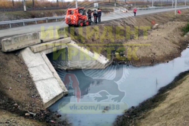 Жители Прибайкалья заявили о загрязнении реки