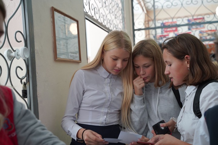Новосибирское правительство прокомментировало предложение закрыть школы