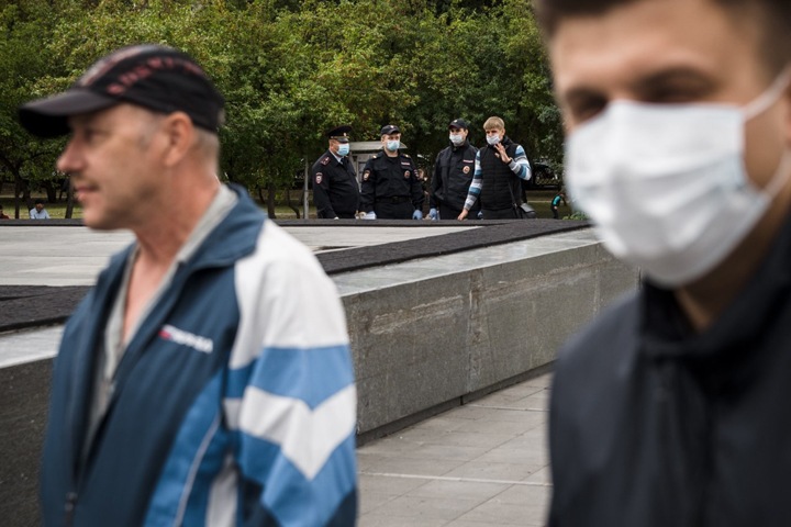 Новосибирская полиция рассказала об «отравленных масках»