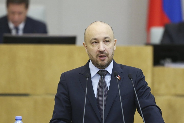 Иркутский депутат: Правительство снижает расходы на медицину на фоне пандемии
