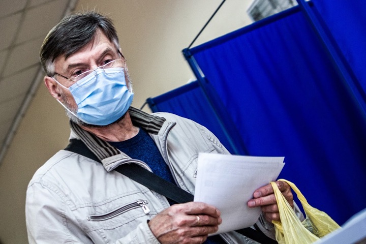 Рекордные 186 случаев COVID нашли в Новосибирской области за сутки