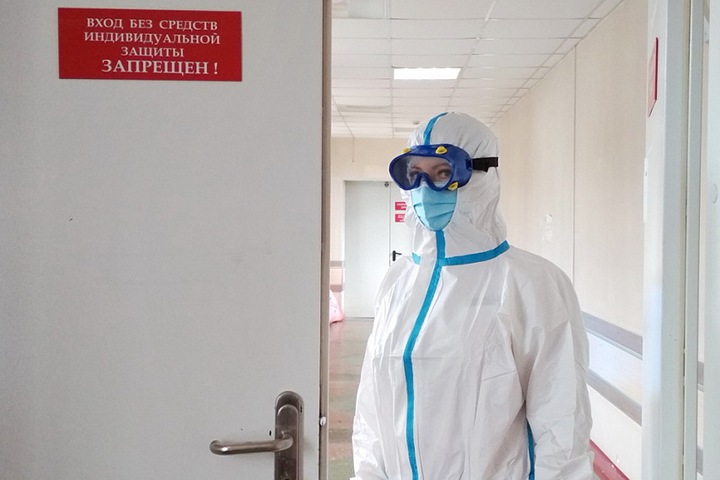 Алтайские власти обвинили родственников в скоплении тел погибших от коронавируса