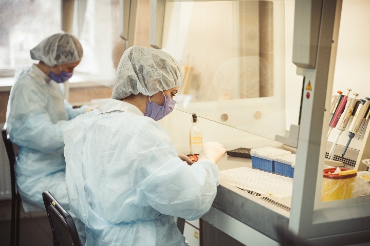 Новосибирский ученый дважды переболел коронавирусом для эксперимента