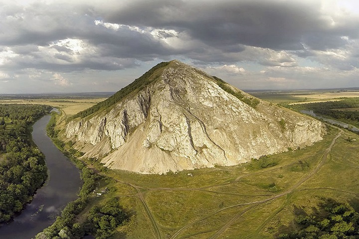 Жителя Норильска оштрафовали за митинг против разработки башкирской горы