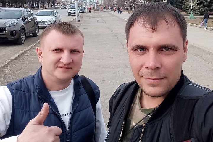 «Ненароком помрешь»: кемеровских активистов обвинили по двум статьям после ссор с пенсионером МВД и сотрудником ФСБ