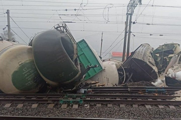 СК возбудил уголовное дело после крушения поезда в Новосибирской области